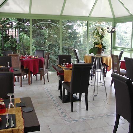 Relais Saint Louis, Logis Hotel Belleme Exterior photo